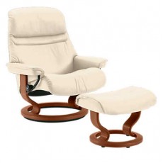 Sunrise Classic Chair & Ottoman (L)